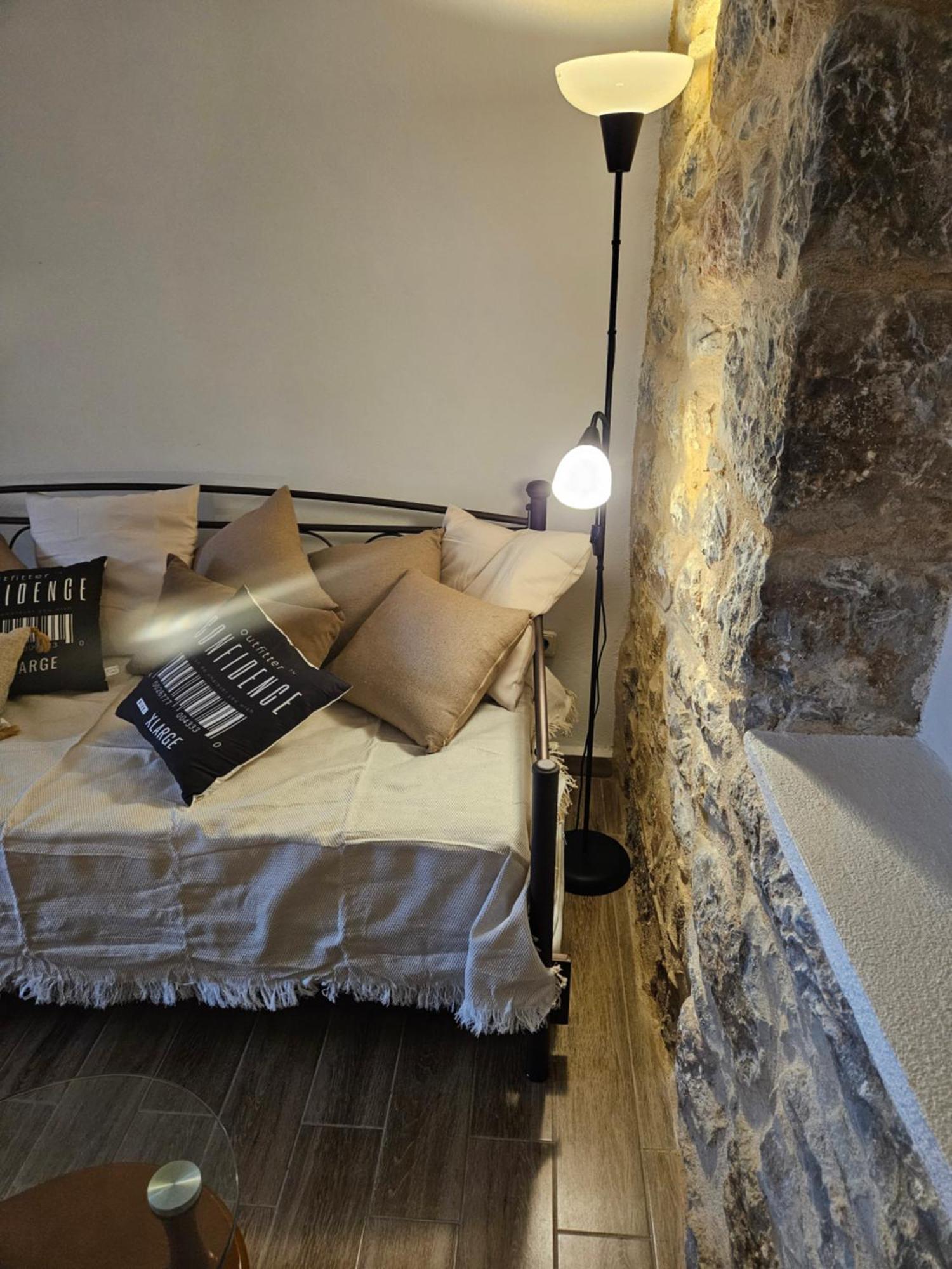 شقة Kamares Stone House 1 Álika المظهر الخارجي الصورة